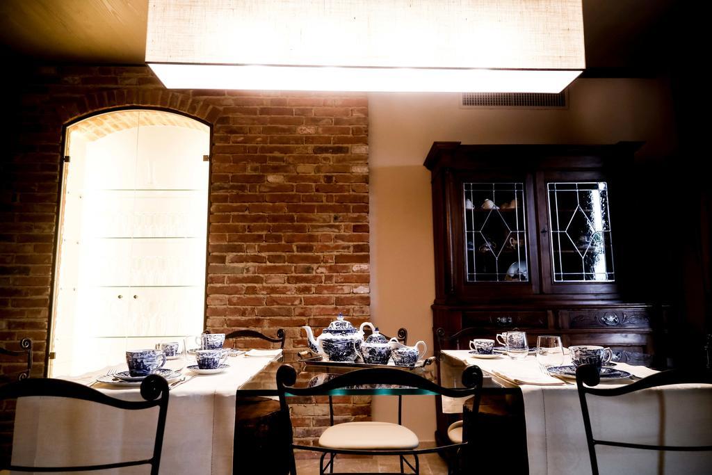 לינה וארוחת בוקר גווארנה Cascina Cortine מראה חיצוני תמונה